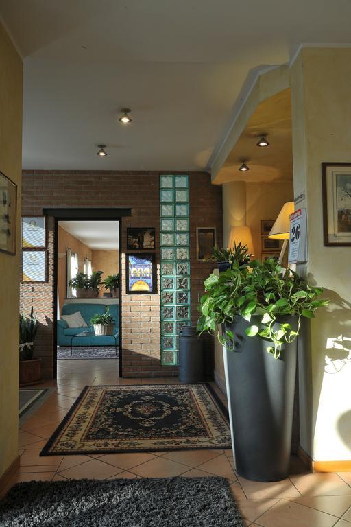Castelvetro Piacentino Hotel Parco מראה חיצוני תמונה