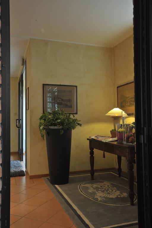 Castelvetro Piacentino Hotel Parco מראה חיצוני תמונה